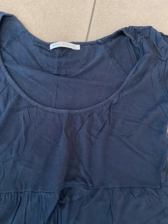 ONLY Markenshirt in gutem Zustand 1