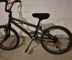 bmx-in-schwarz